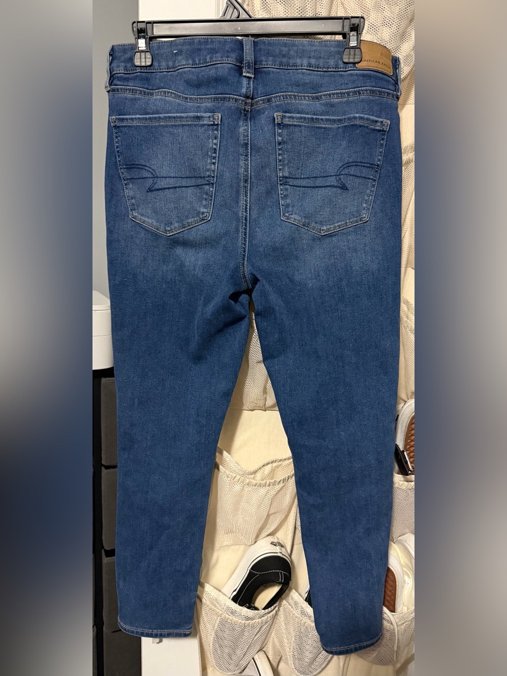 American Eagle Outfitters Women's Dark Blue Ripped Skinny Jeans - Picture 3 of 3
